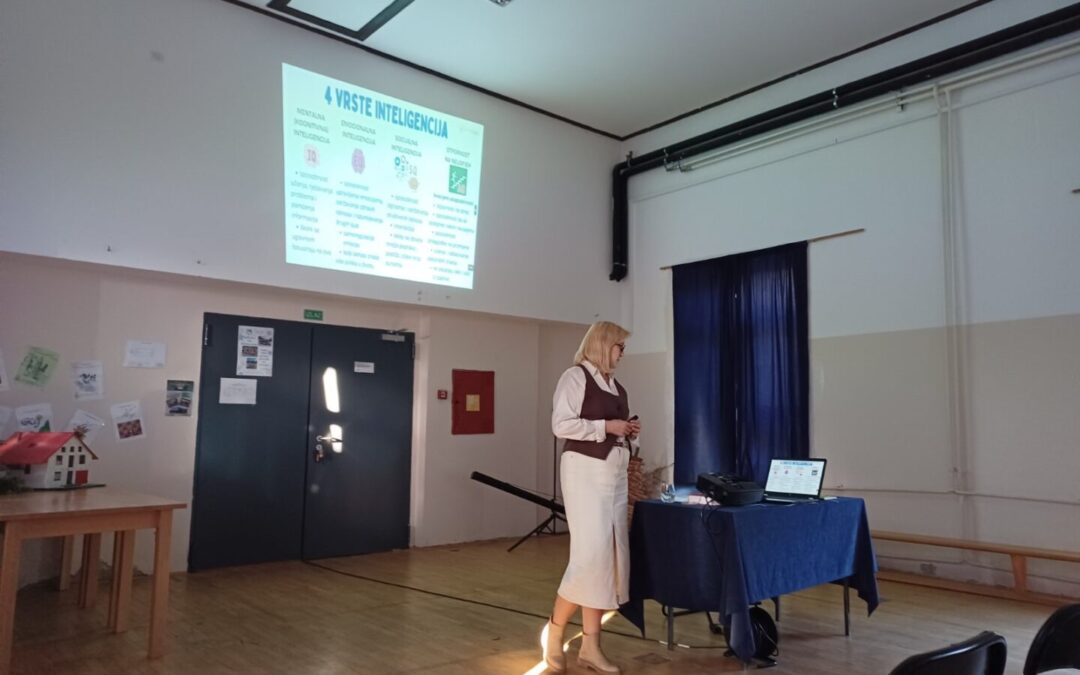 Anita Vadas održala predavanje „Alati za učinkovito vođenje i komuniciranje u školi“